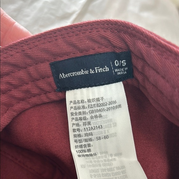 NWOT Abercrombie & Fitch Men's Red Cap - Picture 3 of 4